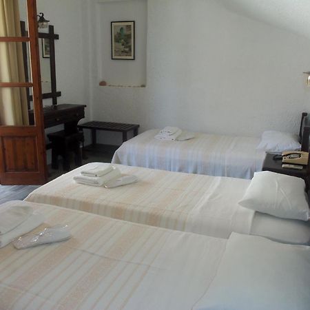 Alexandros Hotel Grikos Bay  Zimmer foto