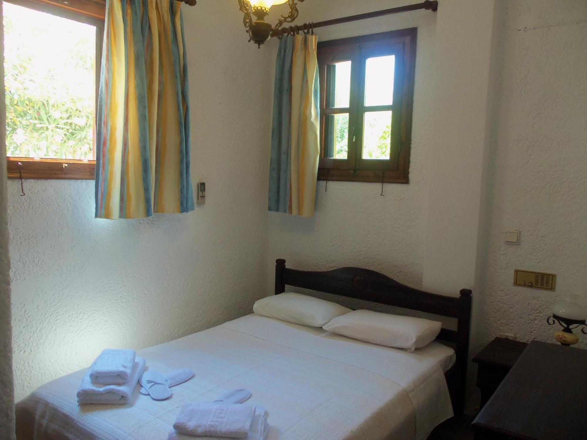 Alexandros Hotel Grikos Bay  Zimmer foto